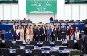 Omladinski delegati: Poziv za prijavu za učešće u inicijativi Kongresa lokalnih i regionalnih vlasti Saveta Evrope „Rejuvenating Politics“ 2024. godine